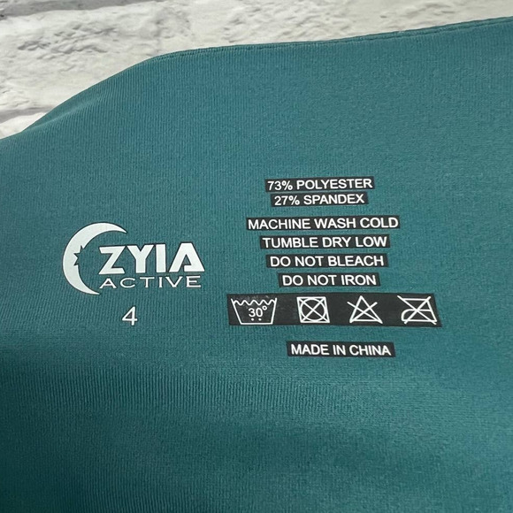 ZYIA ACTIVE‎ Women's 4 Dark Teal Floral Pocket Light n Tight Hi-Rise Legging 7/8 - Picture 6 of 6